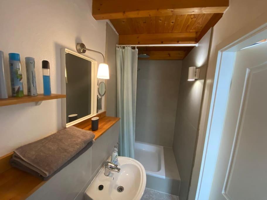 Apartment Wilhelmstr Fuer Bis Zu 3 Personen Брюль Екстер'єр фото